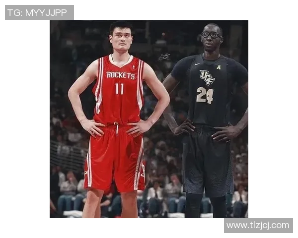 姚明的奋斗精神与篮球梦想激励我们勇往直前的奋斗之路