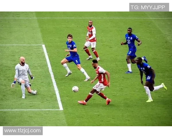 足总杯激战阿森纳与切尔西战成平局帽子戏法引发全场热潮与转会传闻交织